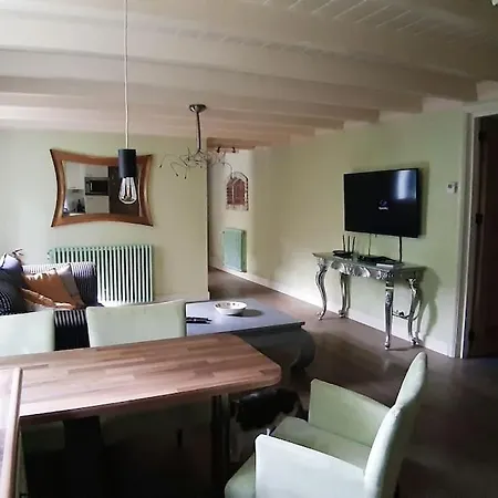 Apartman Farm Apartment, Self Checkin Anna Paulowna